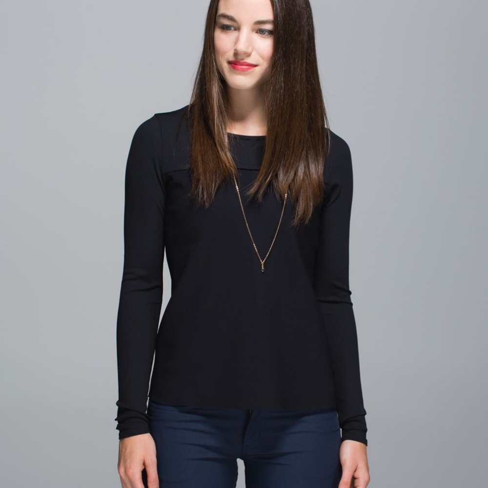 Lululemon Out Of This World Long Sleeve Black
